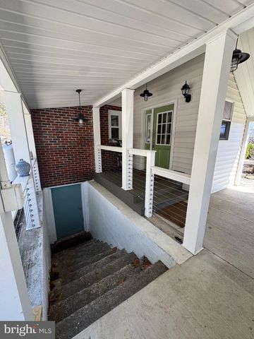 2200 TAYLOR AVE, Huntingdon, PA 16652