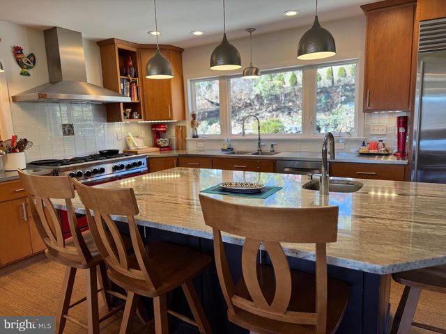 2200 TAYLOR AVE, Huntingdon, PA 16652