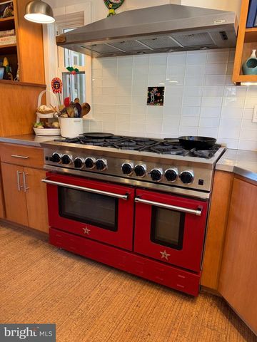 2200 TAYLOR AVE, Huntingdon, PA 16652