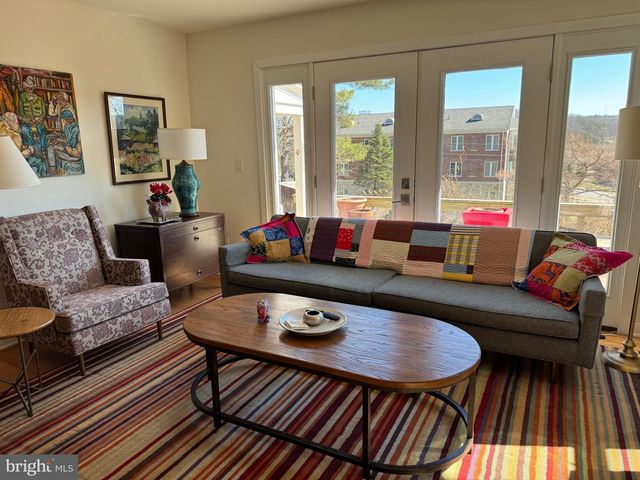 2200 TAYLOR AVE, Huntingdon, PA 16652