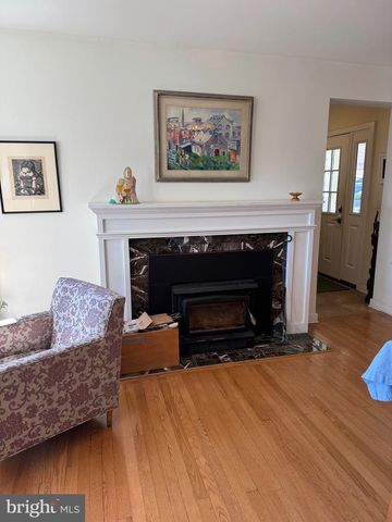 2200 TAYLOR AVE, Huntingdon, PA 16652