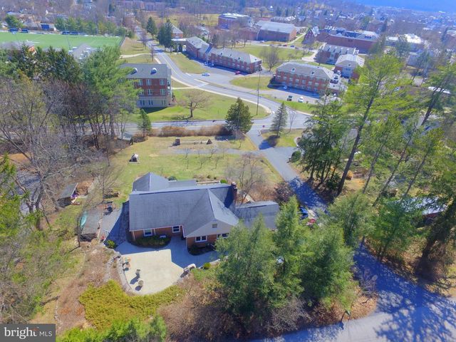 2200 TAYLOR AVE, Huntingdon, PA 16652