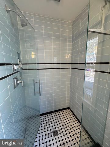 2200 TAYLOR AVE, Huntingdon, PA 16652