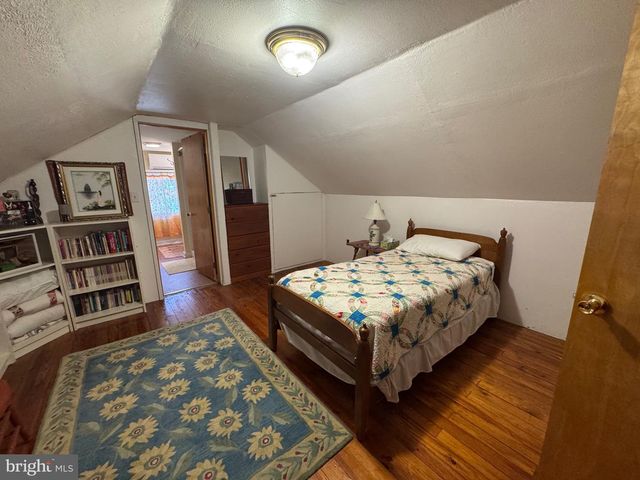 2200 TAYLOR AVE, Huntingdon, PA 16652