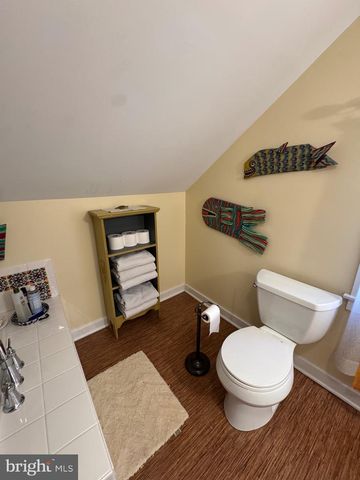 2200 TAYLOR AVE, Huntingdon, PA 16652