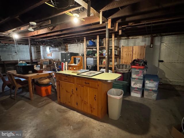 2200 TAYLOR AVE, Huntingdon, PA 16652