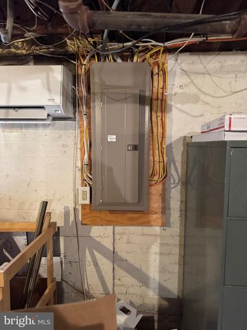 2200 TAYLOR AVE, Huntingdon, PA 16652