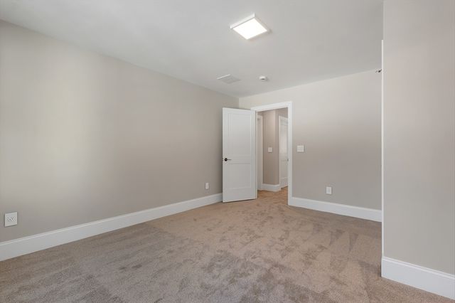 131 County Road, Amherst, NH 03031