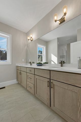 131 County Road, Amherst, NH 03031