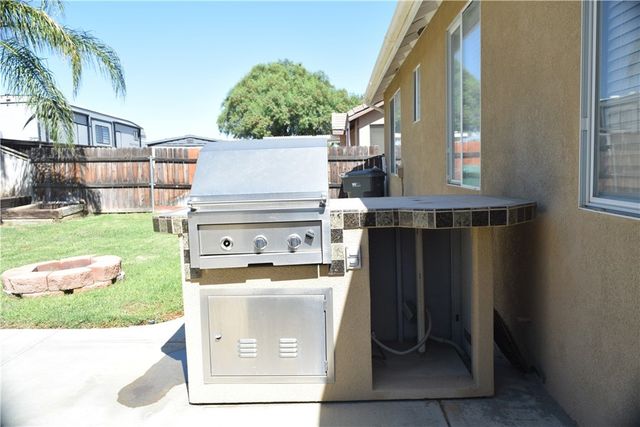 26771 Wilkes Drive, Menifee, CA 92585