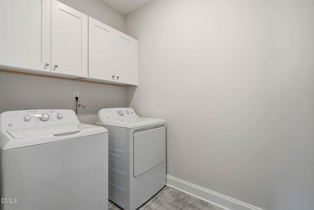 16 Sagebrook Court, Zebulon, NC 27597