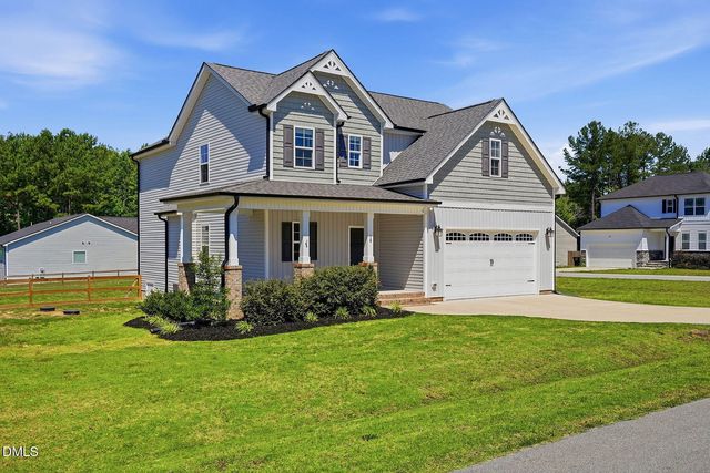 16 Sagebrook Court, Zebulon, NC 27597