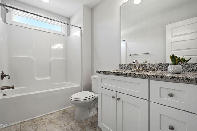 16 Sagebrook Court, Zebulon, NC 27597