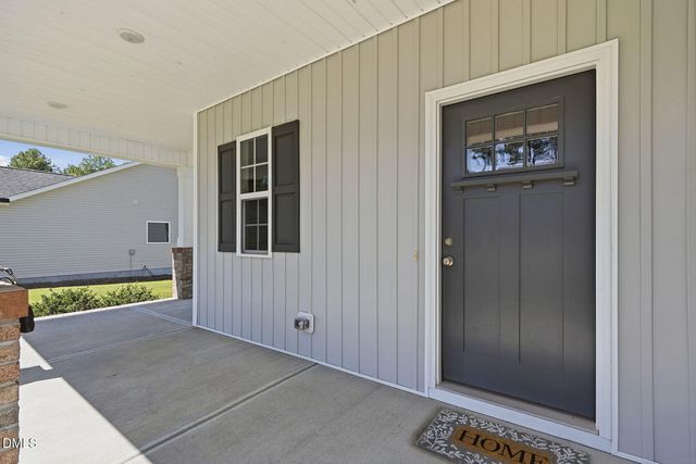 16 Sagebrook Court, Zebulon, NC 27597