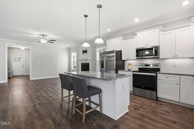 16 Sagebrook Court, Zebulon, NC 27597