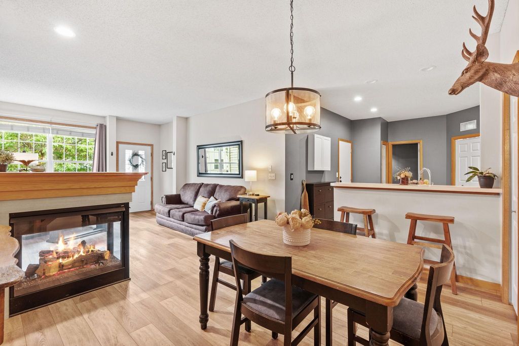5512 Oriole Drive, Farmington, MN 55024