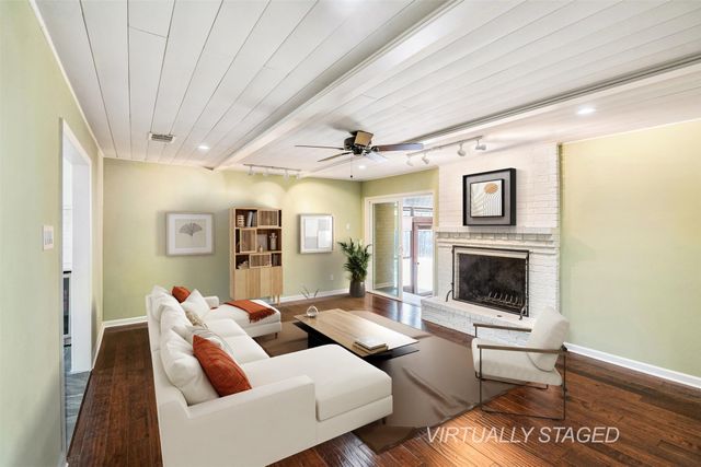 5811 Clendenin Avenue, Dallas, TX 75228