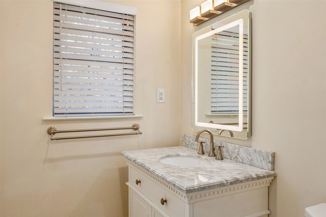 5811 Clendenin Avenue, Dallas, TX 75228