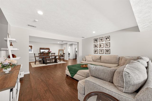 2610 Teague Road, Houston, TX 77080