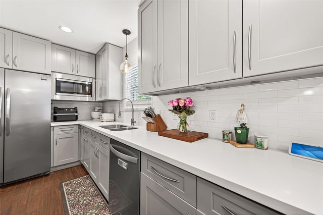2610 Teague Road, Houston, TX 77080