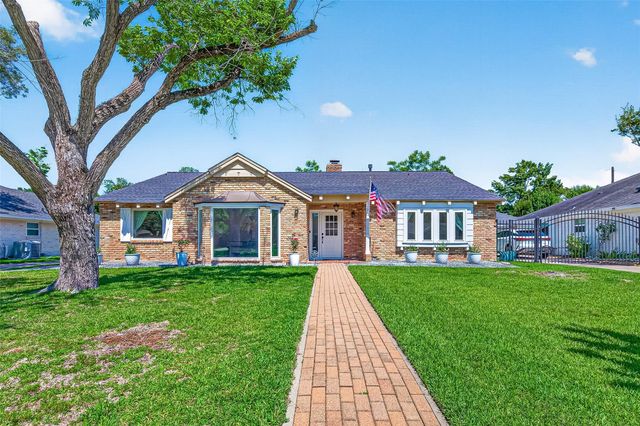 2610 Teague Road, Houston, TX 77080