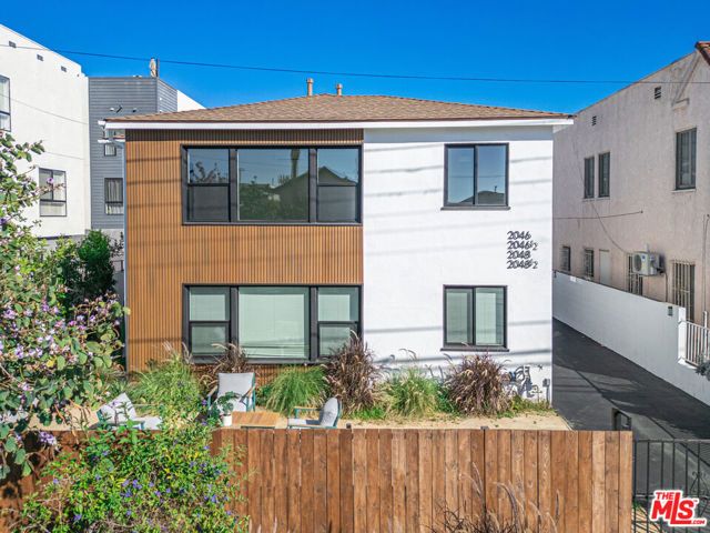 2046 Burnside Avenue, Los Angeles, CA 90016