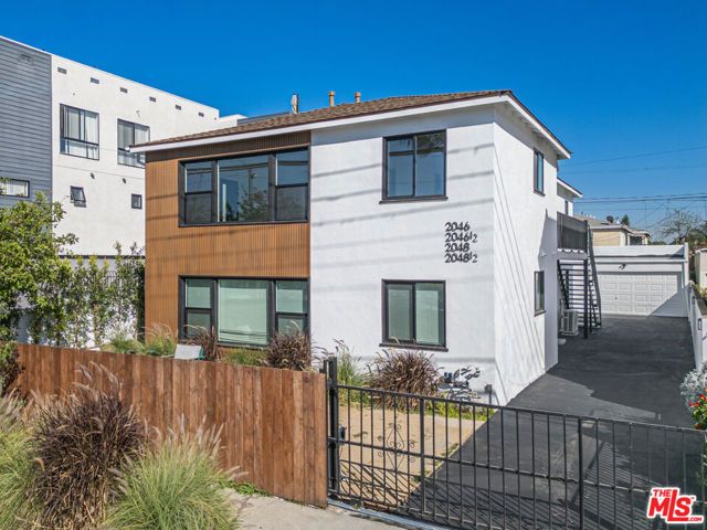 2046 Burnside Avenue, Los Angeles, CA 90016