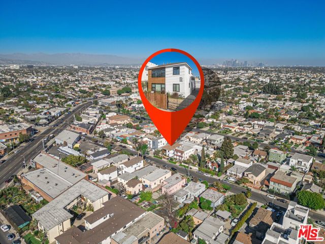 2046 Burnside Avenue, Los Angeles, CA 90016