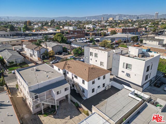 2046 Burnside Avenue, Los Angeles, CA 90016