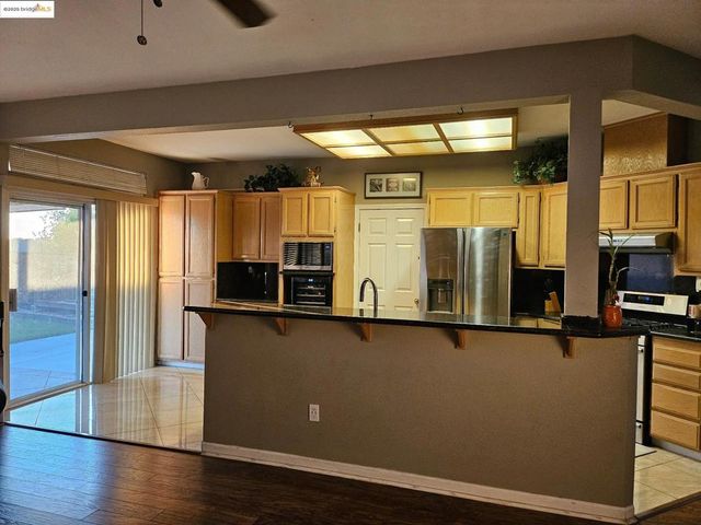 2236 Newport Ct, Discovery Bay, CA 94505