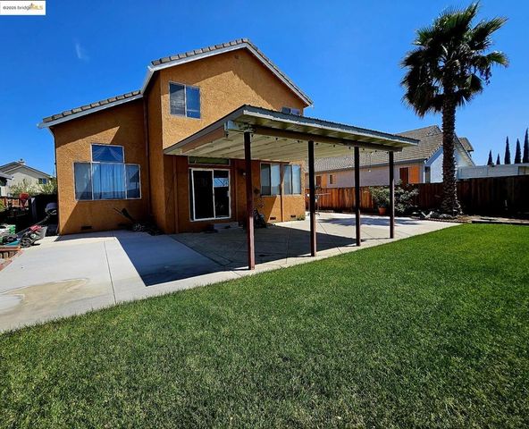 2236 Newport Ct, Discovery Bay, CA 94505