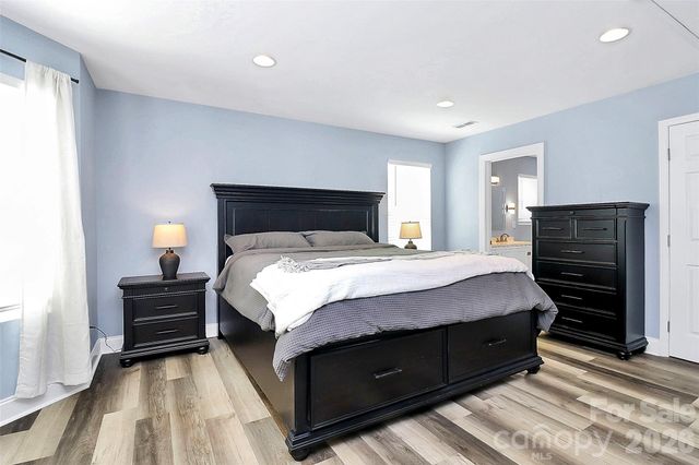 105 Ace Avenue, Dallas, NC 28034