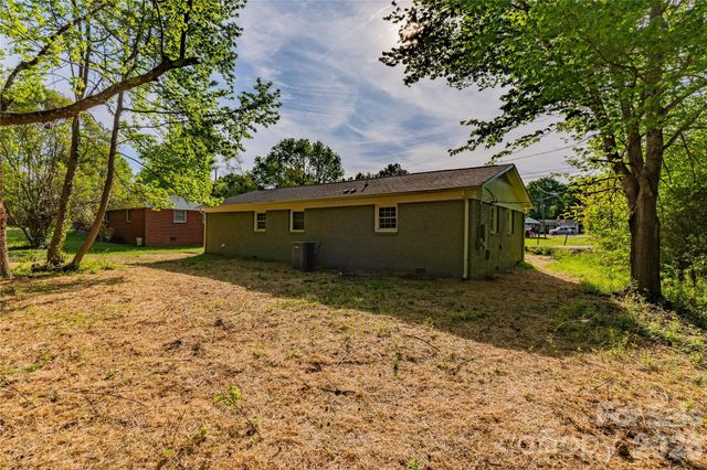 213 Washington Street, Wingate, NC 28174