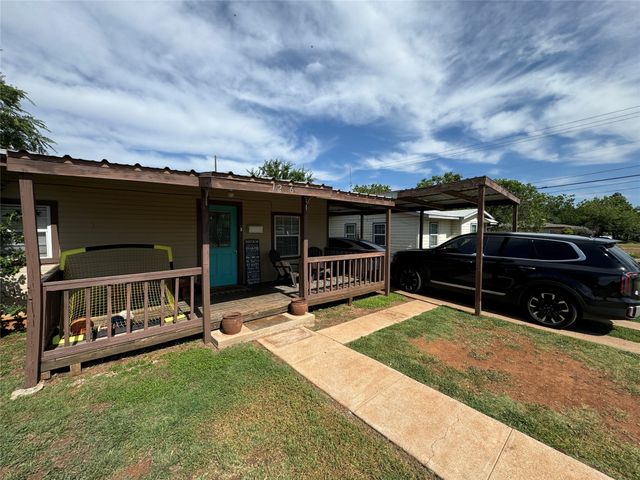 1206 S Crockett Drive, Abilene, TX 79605