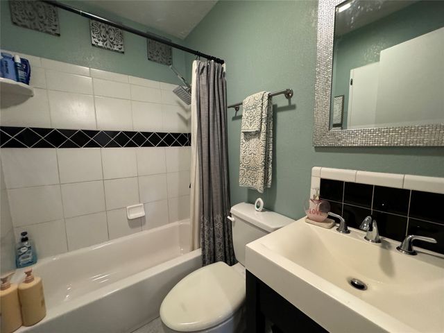 1206 S Crockett Drive, Abilene, TX 79605