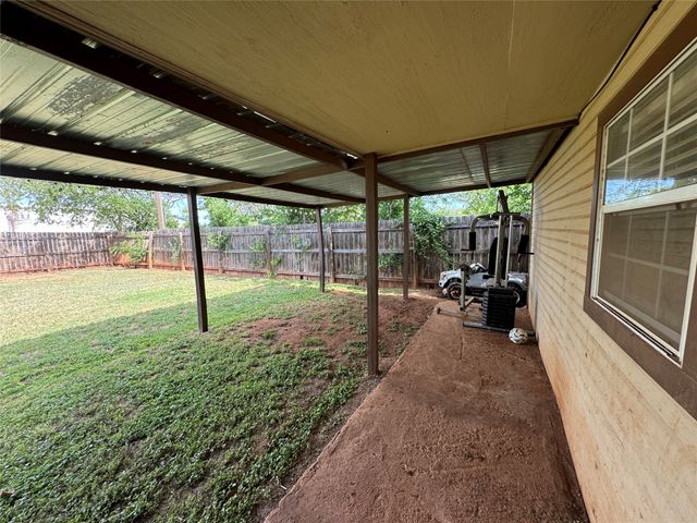 1206 S Crockett Drive, Abilene, TX 79605