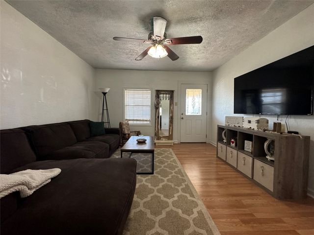 1206 S Crockett Drive, Abilene, TX 79605