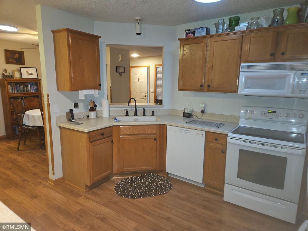3056 Timberwood Court 21, Eagan, MN 55121 — photo 5