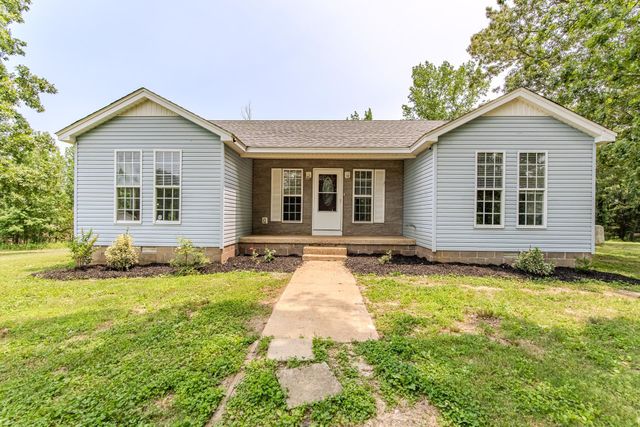 1633 HARDIN GRAVEYARD RD, Adamsville, TN 38310