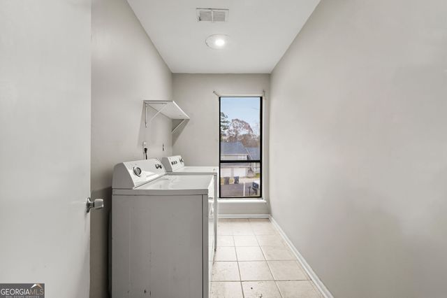 1201 Realm Lane, Lawrenceville, GA 30044