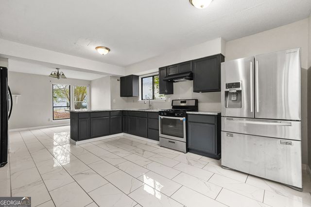 1201 Realm Lane, Lawrenceville, GA 30044