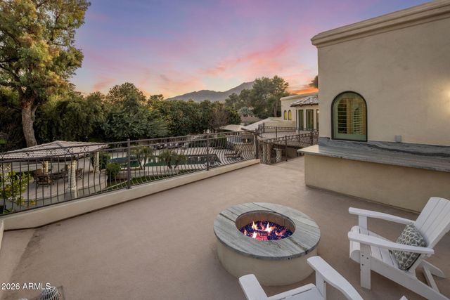 6611 N 64TH Place, Paradise Valley, AZ 85253