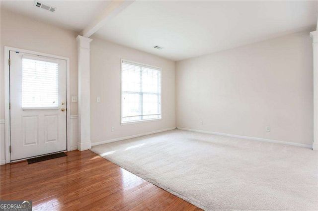 910 Wendlebury Ct, Alpharetta, GA 30004