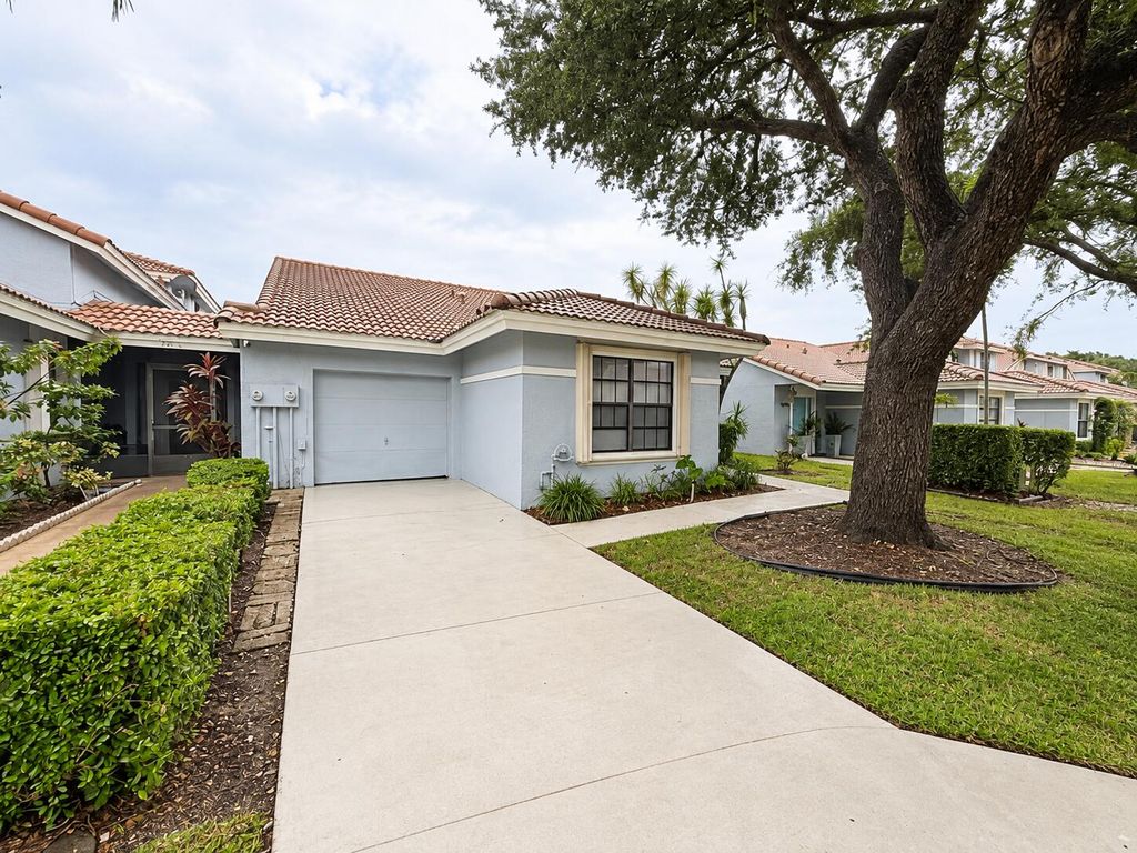 9815 WATERMILL Circle F, Boynton Beach, FL 33437