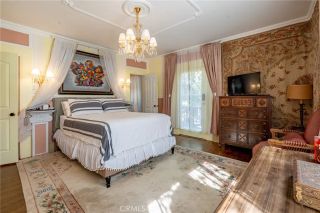 1900 Taft, Los Angeles, CA 90068