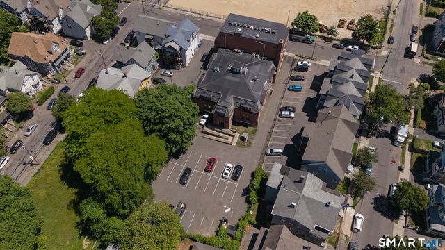 325 Myrtle Avenue 1205, Bridgeport, CT 06604