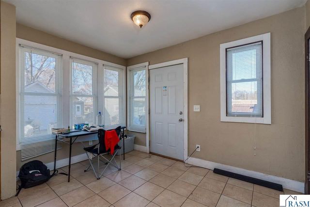 610 E Vine Street, Mankato, MN 56001