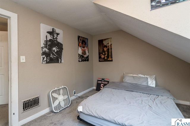 610 E Vine Street, Mankato, MN 56001