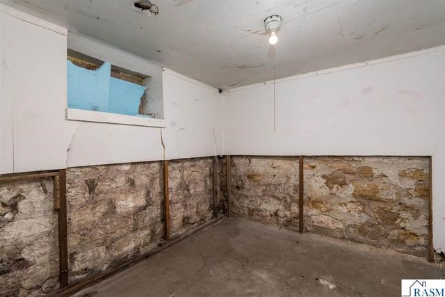 610 E Vine Street, Mankato, MN 56001