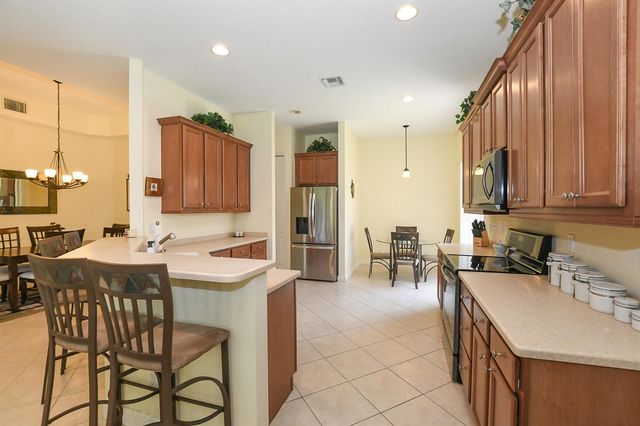 8825 Champions Way, Port St. Lucie, FL 34986